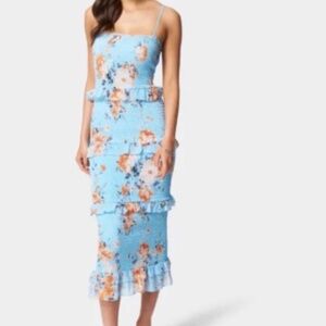 Bebe printed smocked woven dress - baby blue in Medium